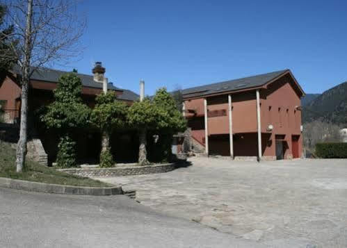 Alberg Escola De Piraguisme De Sort Eksteriør billede